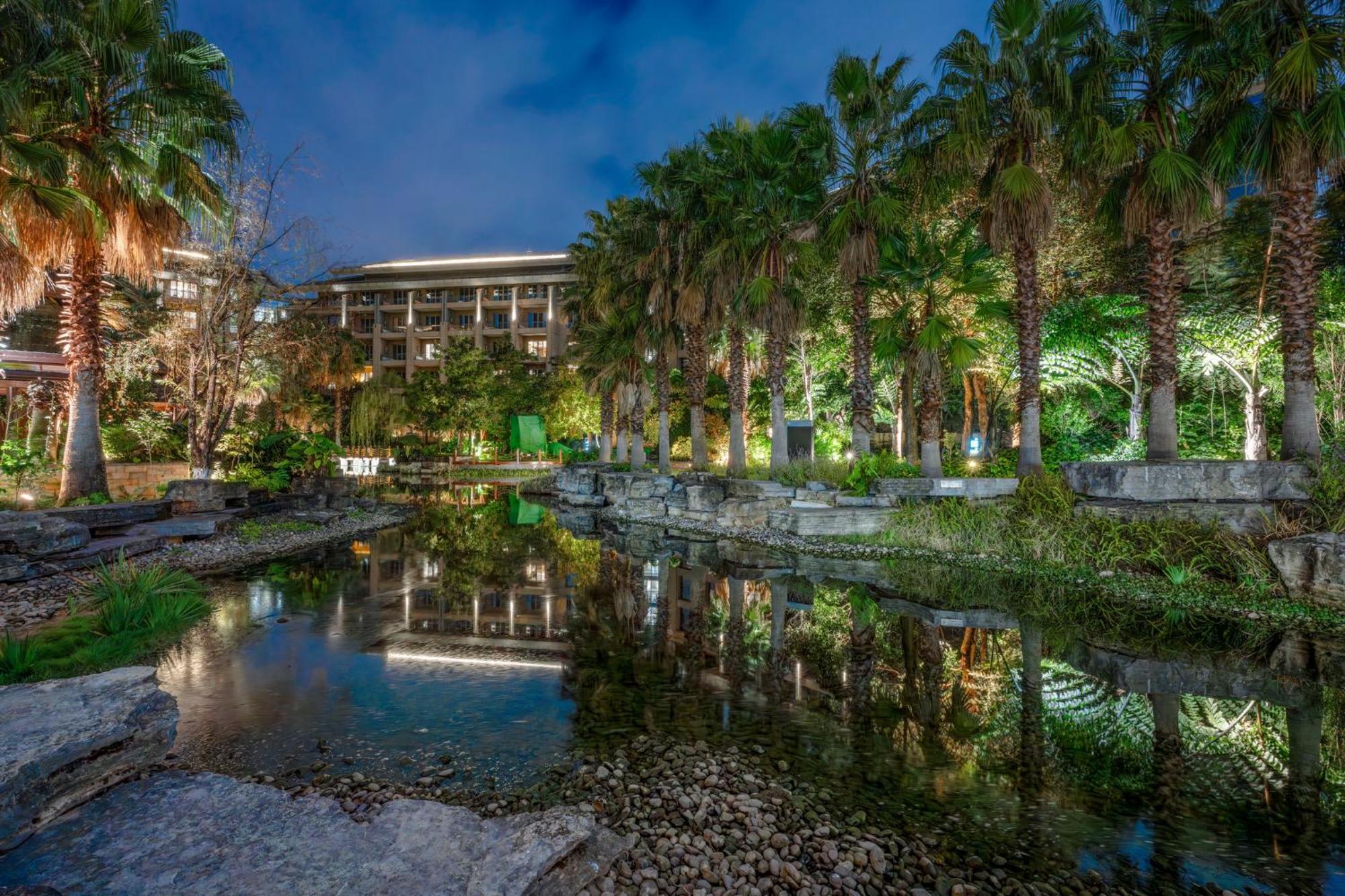 Intercontinental Kunming By Ihg Otel Dış mekan fotoğraf