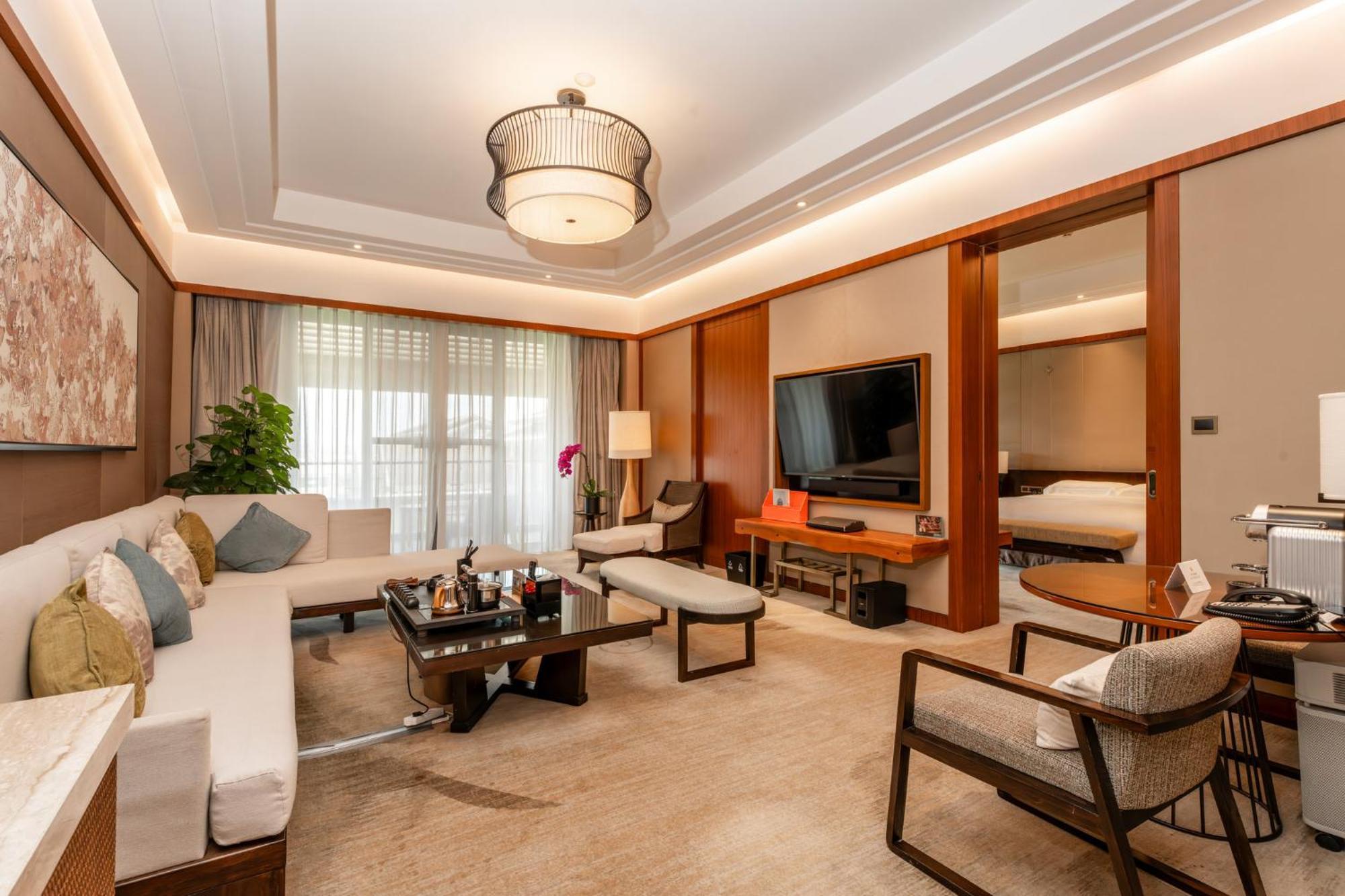 Intercontinental Kunming By Ihg Otel Dış mekan fotoğraf
