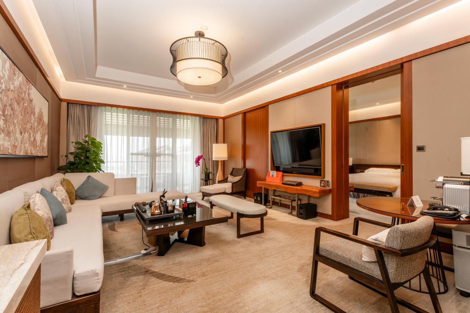 Intercontinental Kunming By Ihg Otel Dış mekan fotoğraf